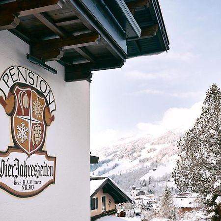 Pension Vier Jahreszeiten Saalbach-Hinterglemm Exterior photo